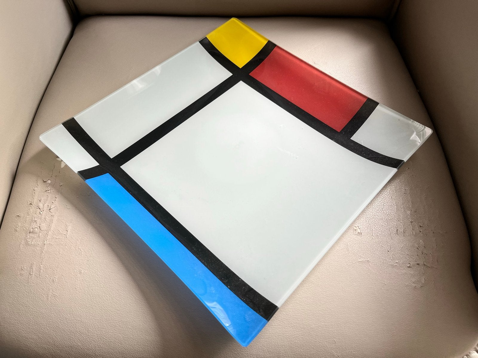 Glazen Mondriaan schaal van PO:, Antiek en Kunst, Verzenden