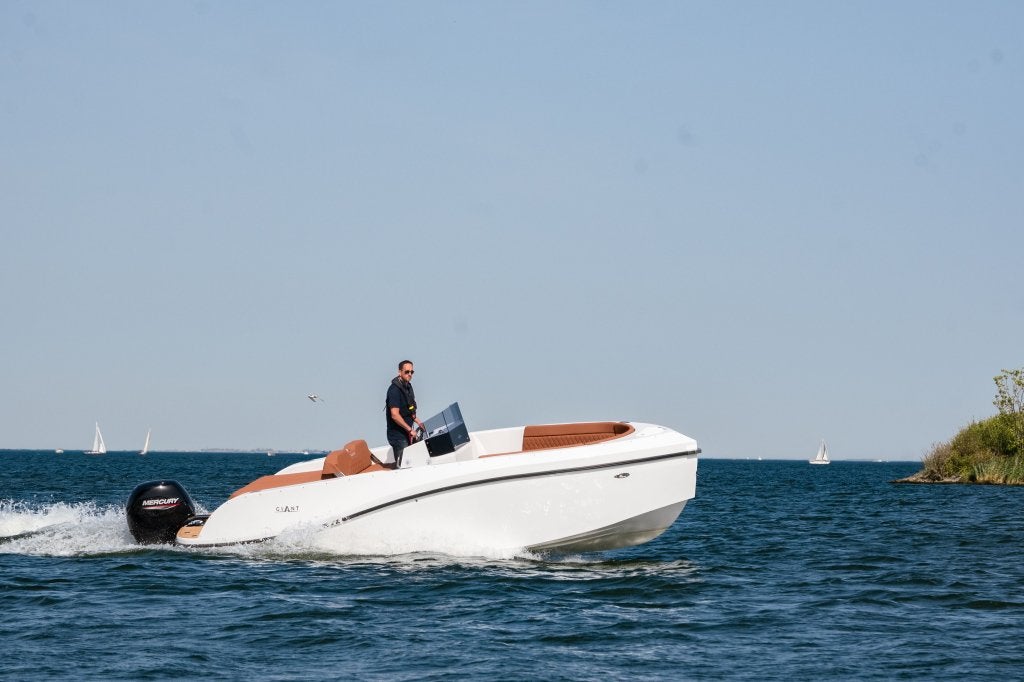 Giant Supreme 660 - demo, Watersport en Boten, 3 m, Overige merken, Nieuw, 150 pk
