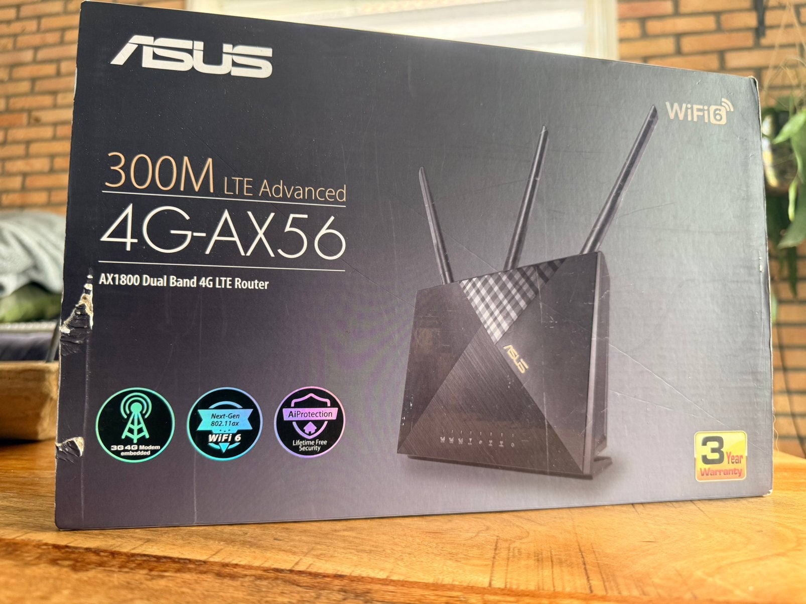 ASUS 4G-AX56 WiFi 6 Router – 4G LTE – AX1800 – incl. doos, Computers en Software, Routers en Modems, Ophalen of Verzenden, Zo goed als nieuw