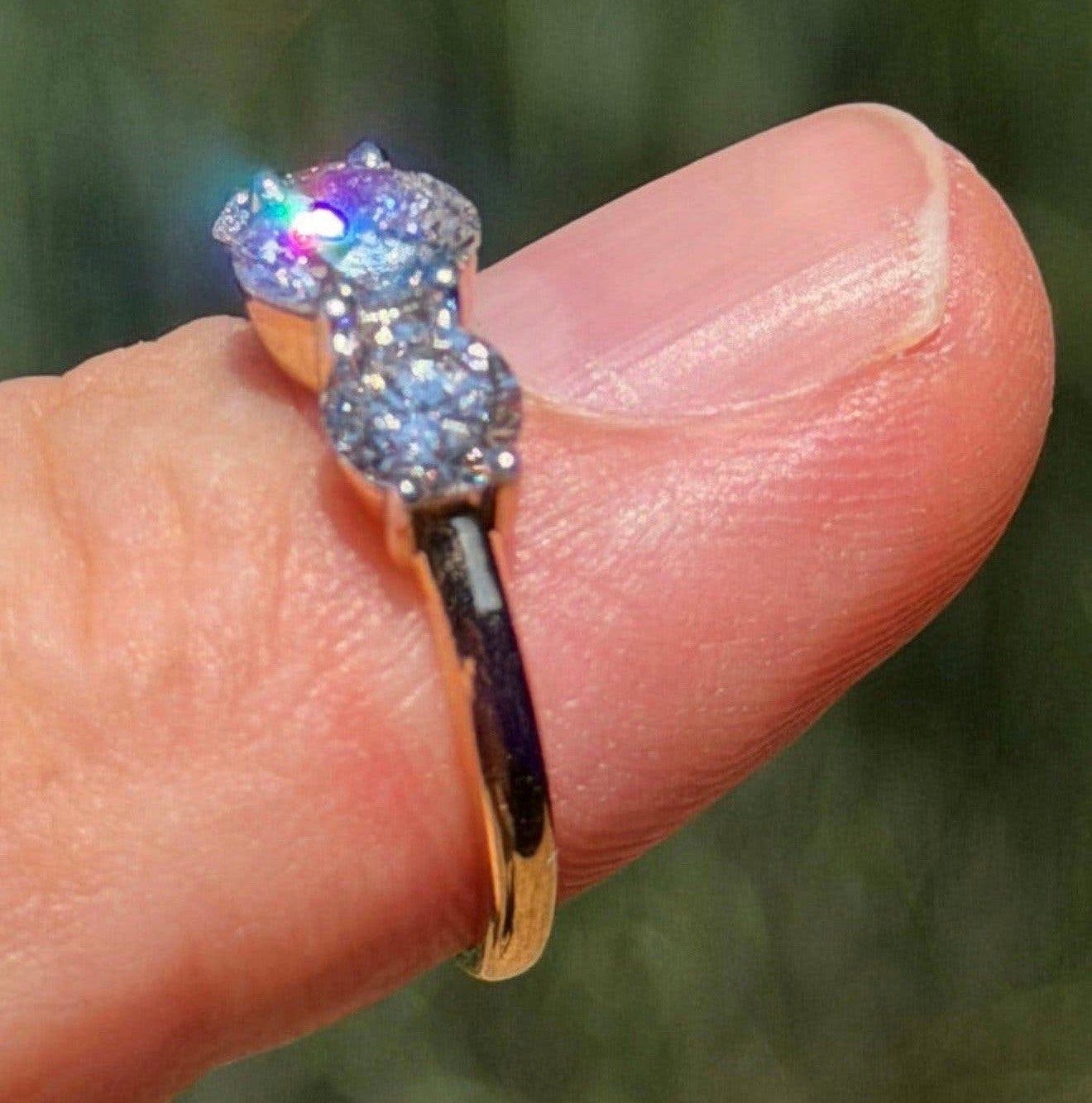 Gouden Trilogie ring met 3 diamanten 2.05ct met certificaat!, Sieraden, Tassen en Uiterlijk, Ringen, Nieuw, Ophalen of Verzenden