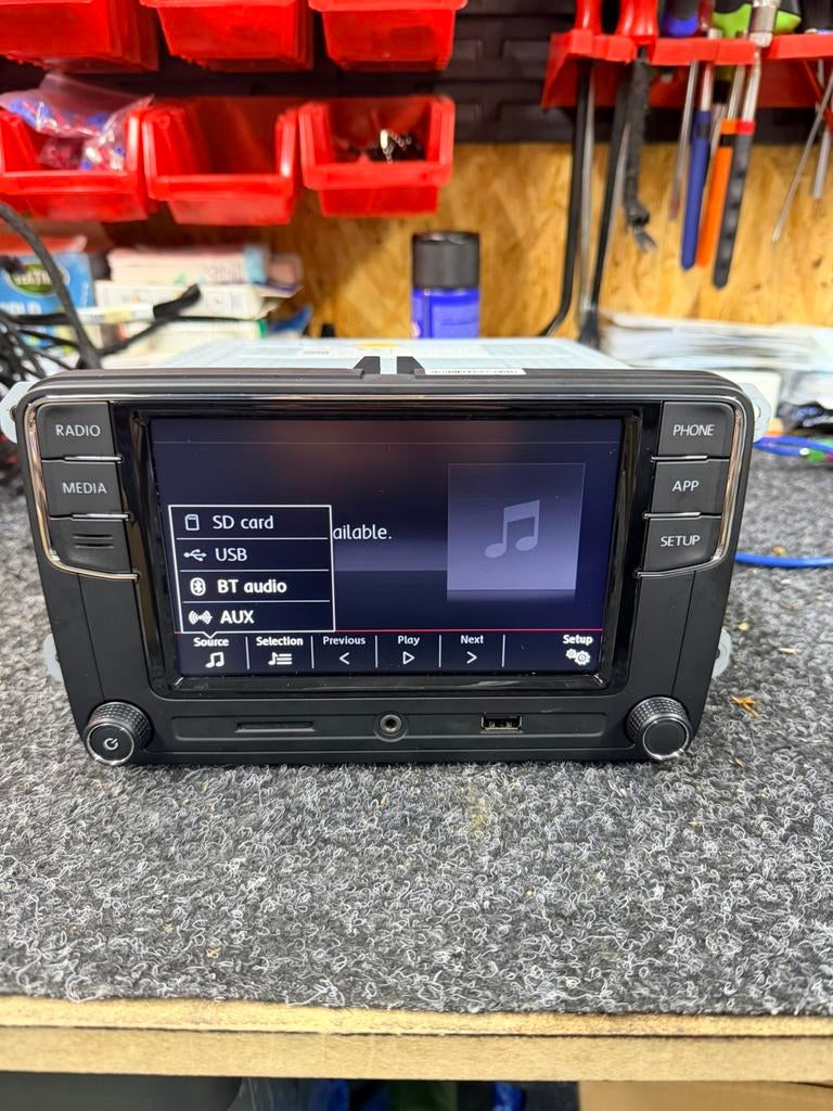 VW Rcd 330 Noname Oem , Originele VW Rcd 330 Carplay Android, NoName, NoName, Ophalen of Verzenden, Zo goed als nieuw