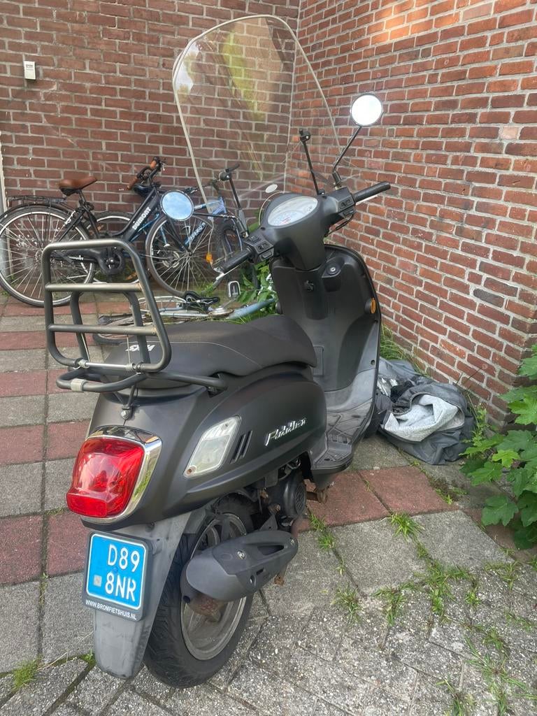 Stm fidlle 2, Fietsen en Brommers, Snorfietsen en Snorscooters, Ophalen, Zo goed als nieuw, Benzine, Peugeot