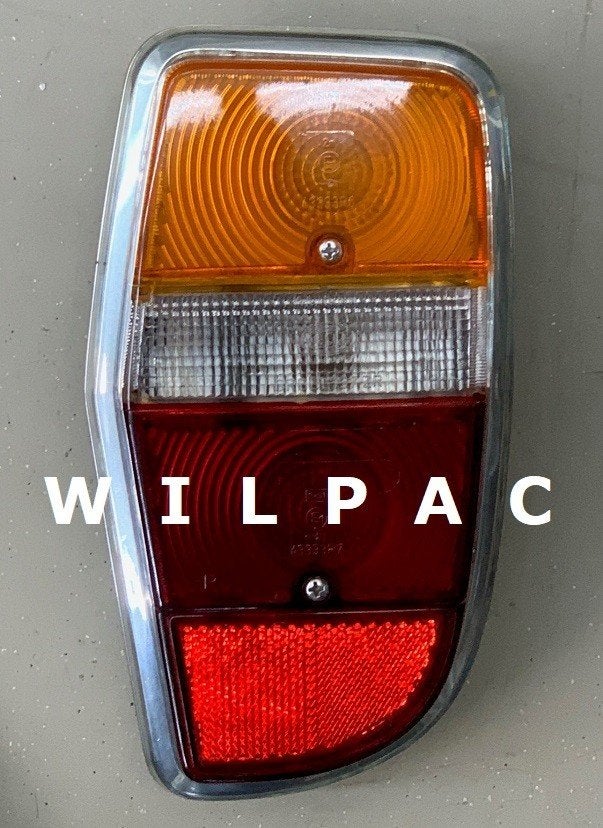 Rechter achterlicht. Volvo 140 -72 met zeer goede chroomrand, Ophalen of Verzenden, Gebruikt