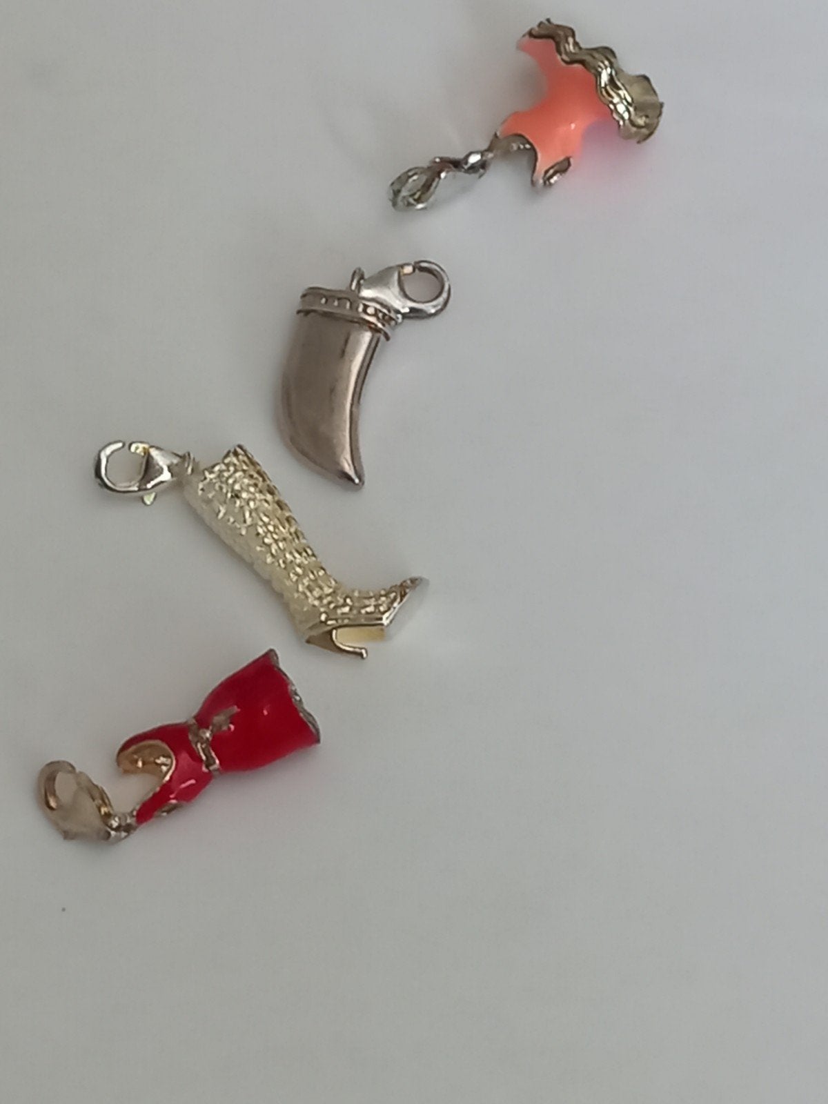 4 zilveren 925 bedels -  Waarvan 2 van Thomas Sabo, Overige merken, Gebruikt, Verzenden, 4 bedels of meer