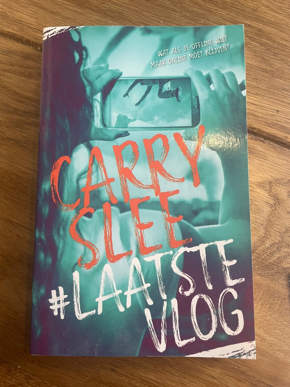 Carry slee - laatste vlog, Ophalen, Zo goed als nieuw