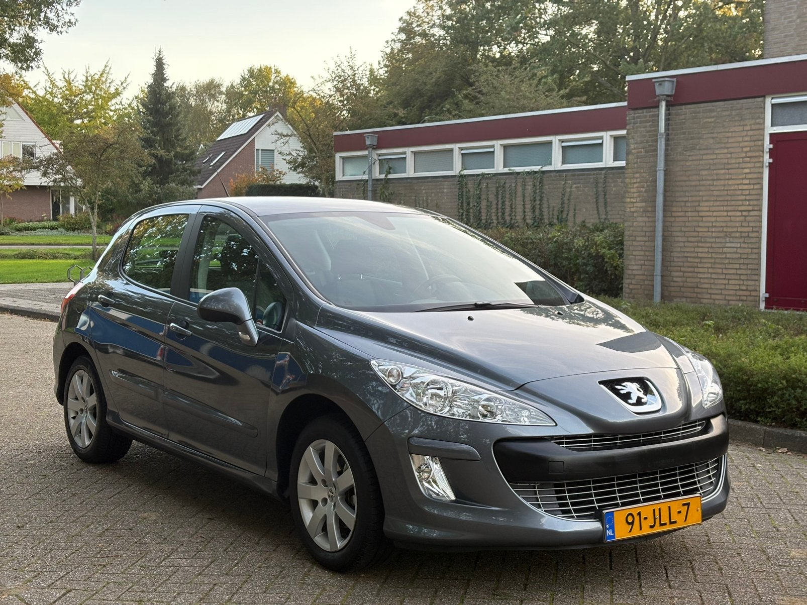 Peugeot 308 1.6 VTI | •Automaat •Unieke km •1e Eigenaar, 1287 kg, 4 cilinders, Bedrijf, 690 kg