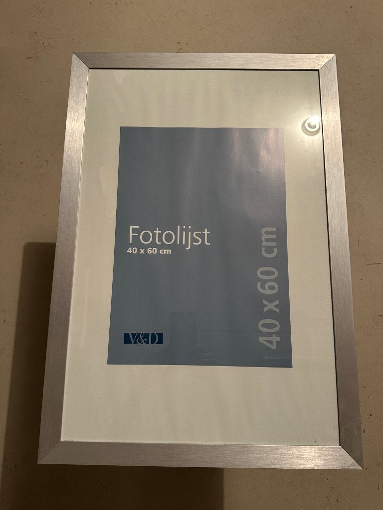 Geborsteld aluminium foto(wissel)lijsten, Ophalen of Verzenden, Zo goed als nieuw, Fotolijst, Met ophangsysteem