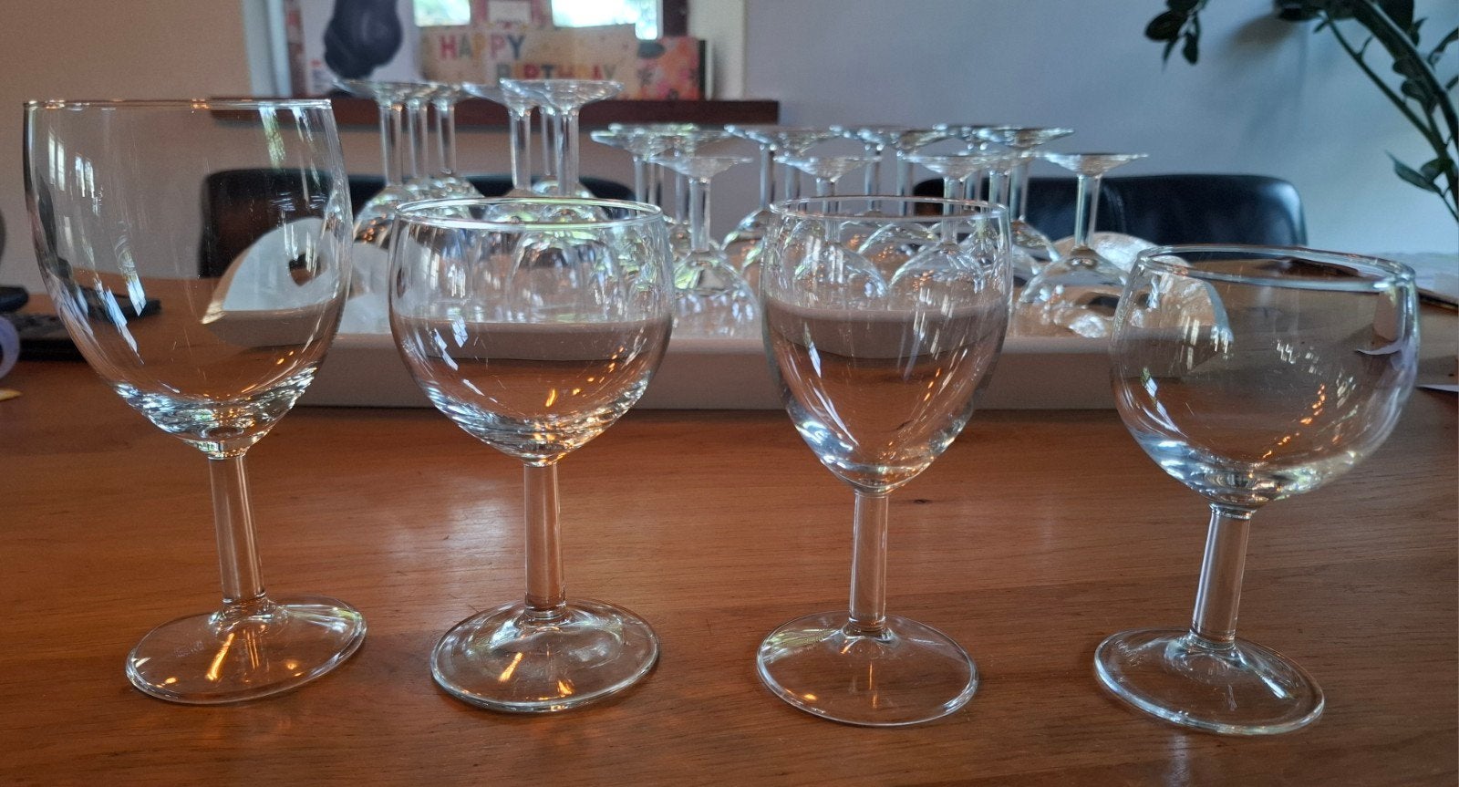 Wijnglazen, 26 stuks €15, kleine wijn glazen, (port)glaasjes, Ophalen, Glas of Glazen, Gebruikt, Glas