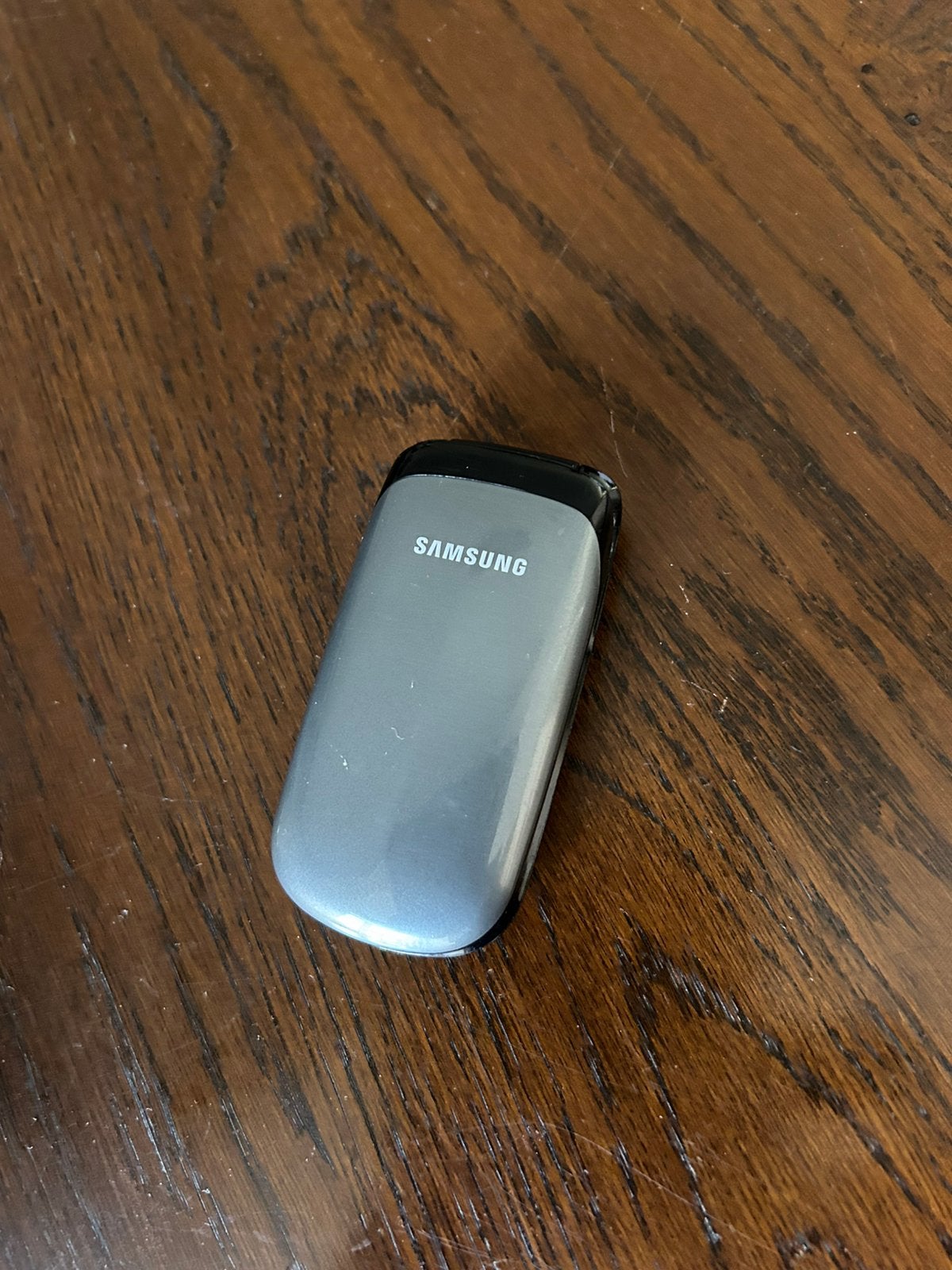 Oude telefoon zonder oplader te koop, Ophalen of Verzenden, Zo goed als nieuw, Zwart, Overige systemen