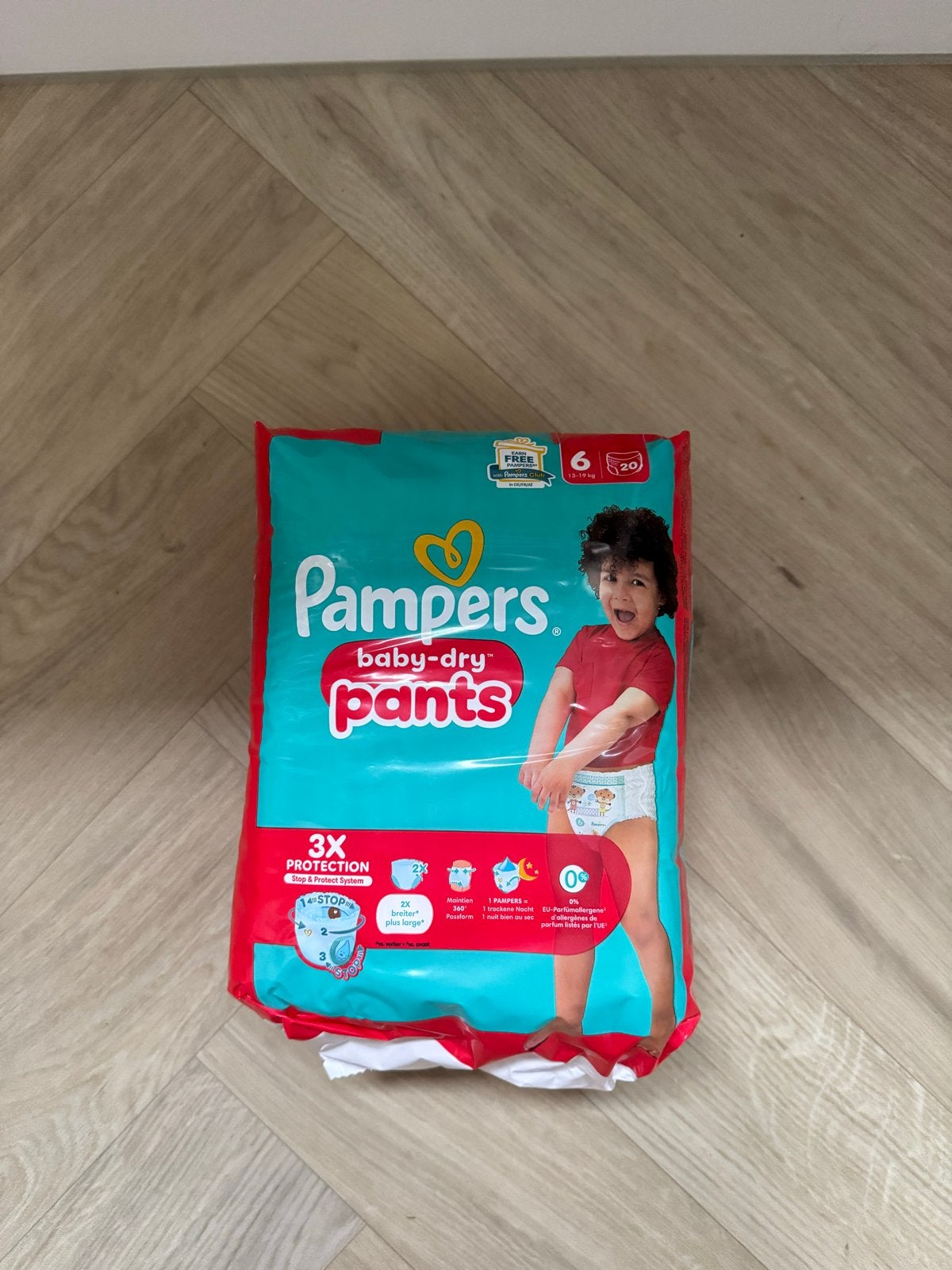 Pampers Baby-Dry Pants Maat 6 (15+ kg) - 8x20 luiers, Ophalen, Nieuw
