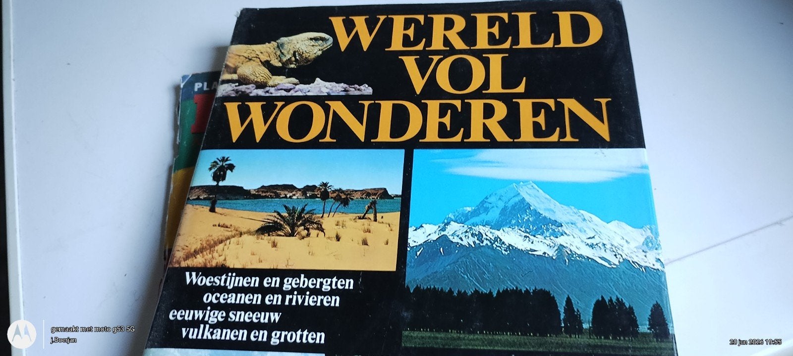 Wereld Vol Wonderen:, Boeken, Natuur, Gelezen, Natuur algemeen, Ophalen of Verzenden