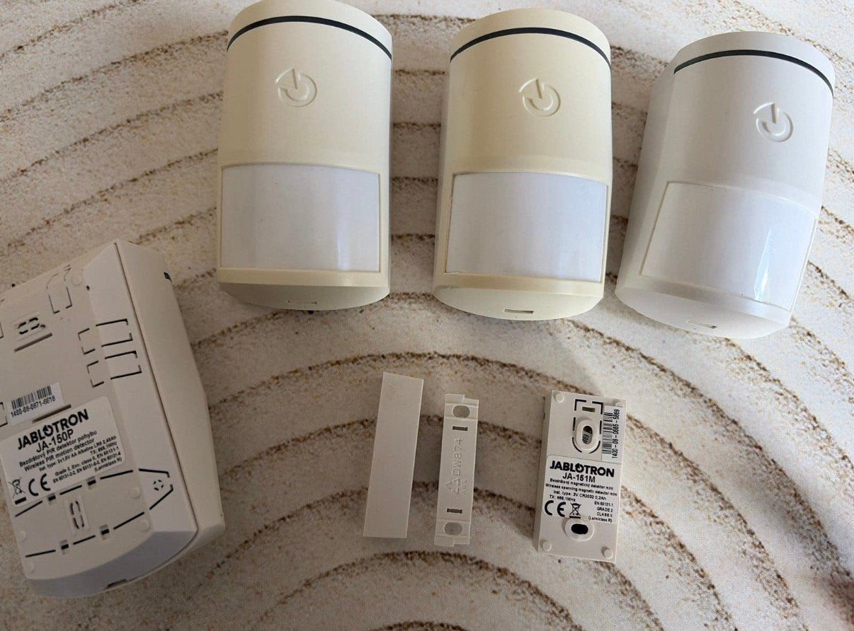 Jablotron JA-150P Bewegingsmelders & JA-151M Deurcontact, Detector, Sensor of Melder, Ophalen of Verzenden, Draadloos, Beweging