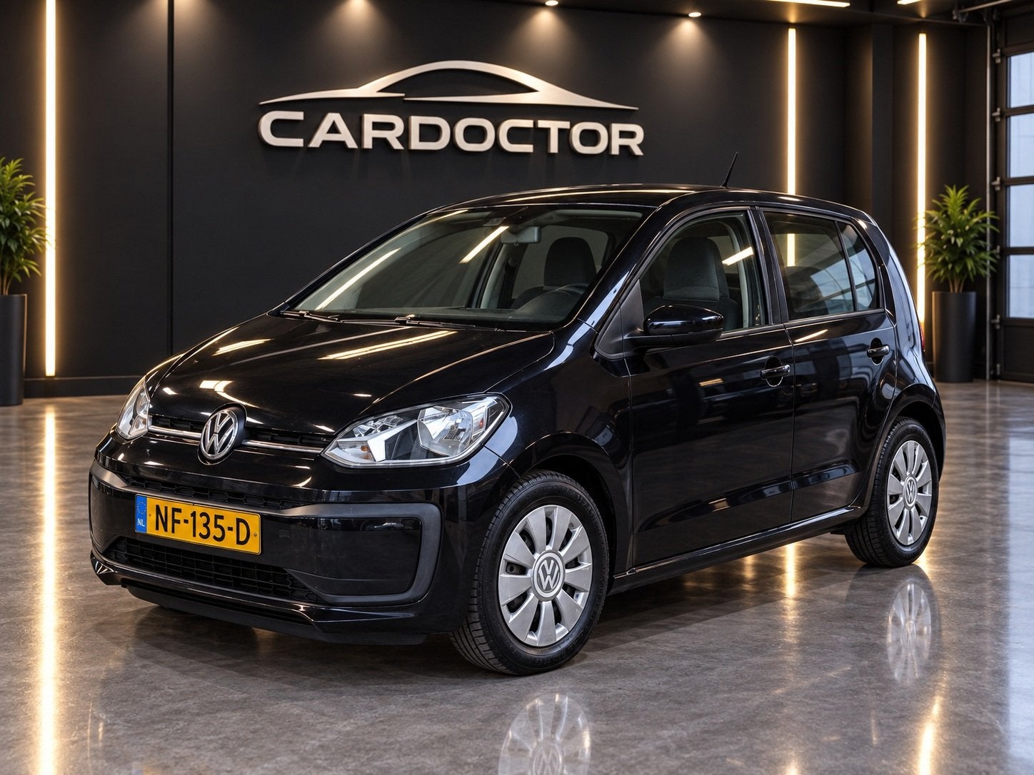 Volkswagen Up! 1.0 Airco - Bluetooth - NW APK - NAP!, Voorwielaandrijving, Gebruikt, Zwart, Origineel Nederlands