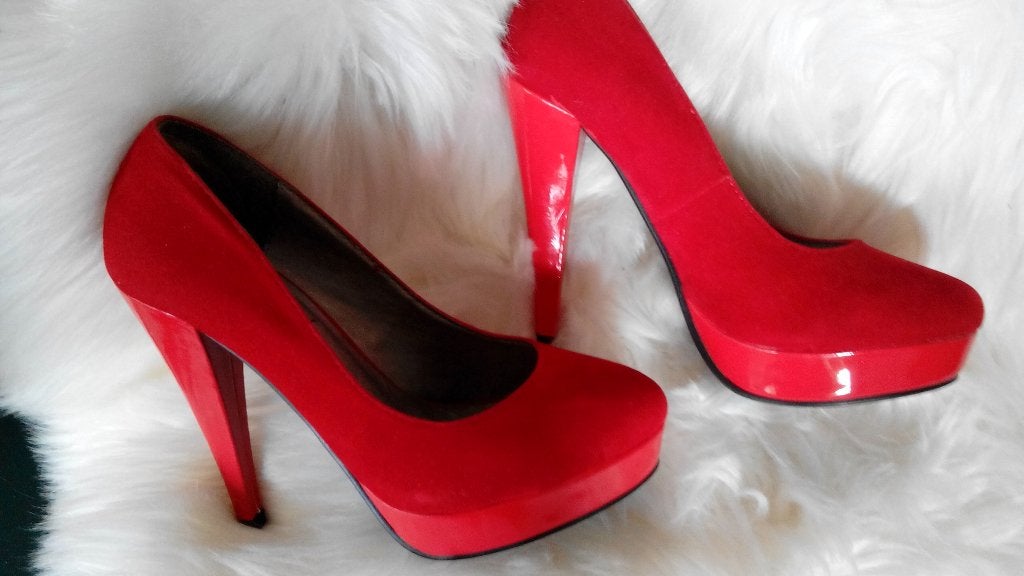Prachtige rode pumps mt 35.5 / 36 lak/suedine, Pumps, Ophalen of Verzenden, Zo goed als nieuw, Rood