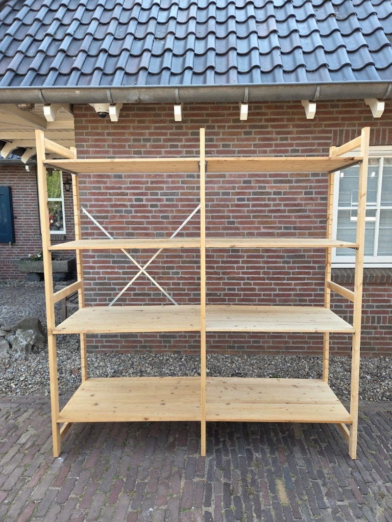 Zeer nette scanda houten stelling legbordstelling 60cm diep, Ophalen, Zo goed als nieuw