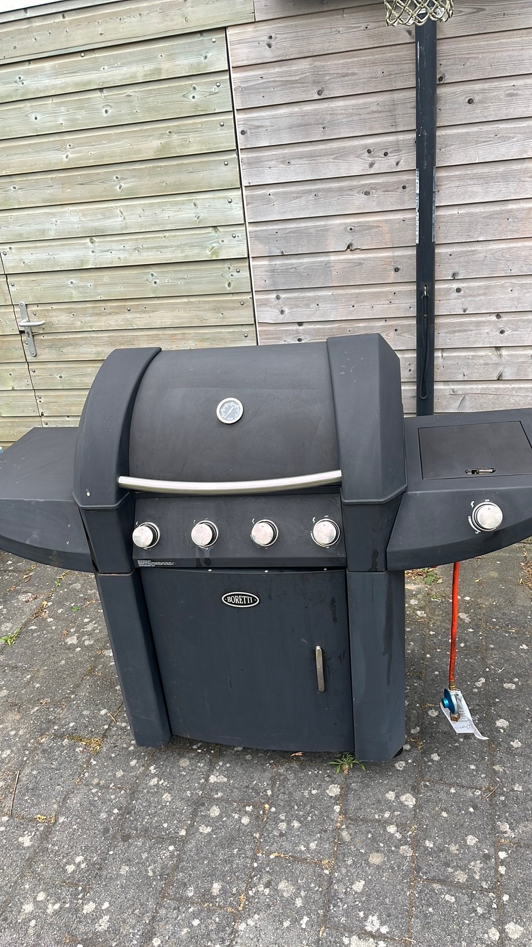 Boretti Robusto Barbecue, Ophalen, Gebruikt