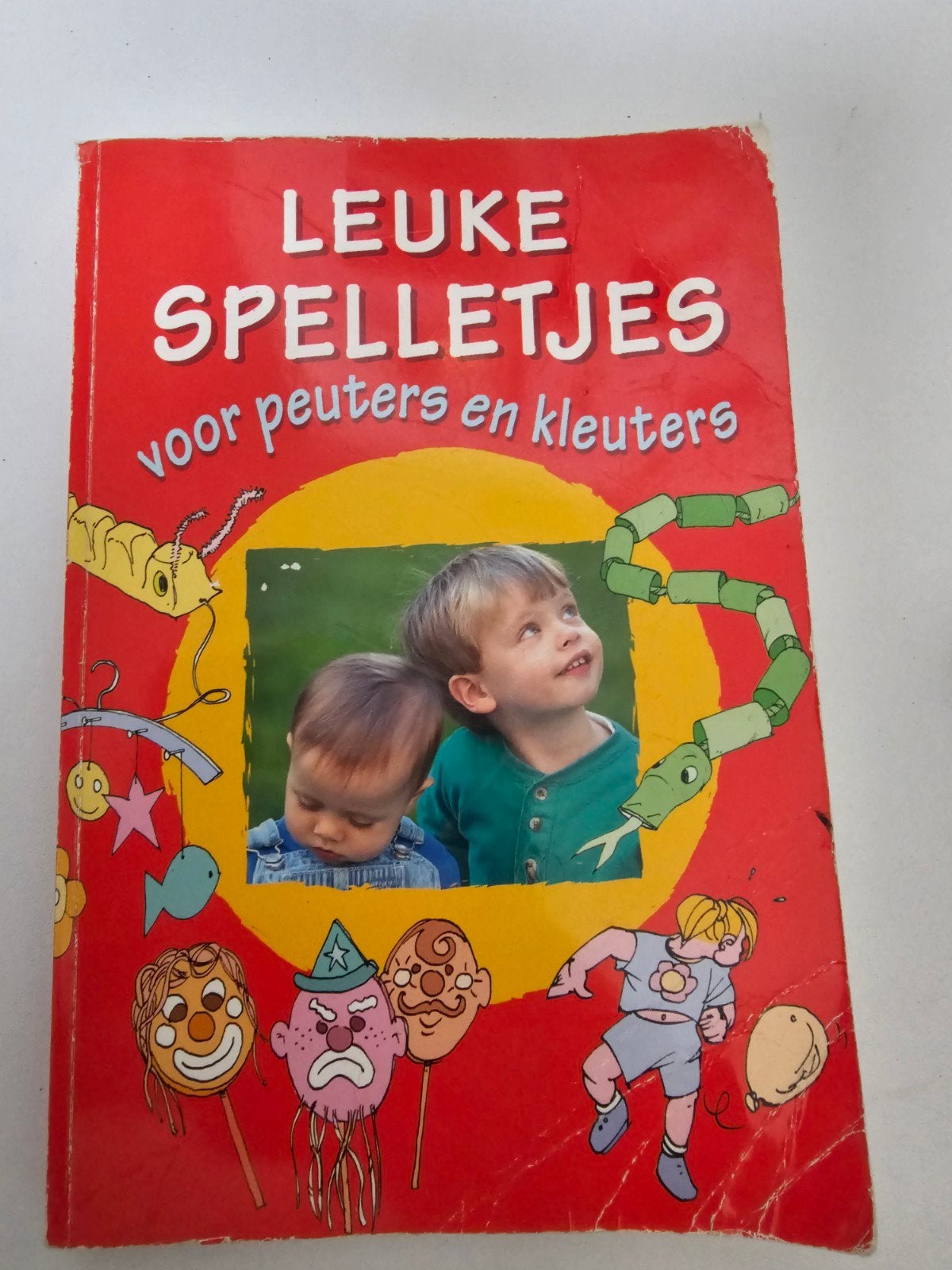 Leuke spelletjes voor peuters en kleuters, Ophalen of Verzenden, Gelezen, Onbekend