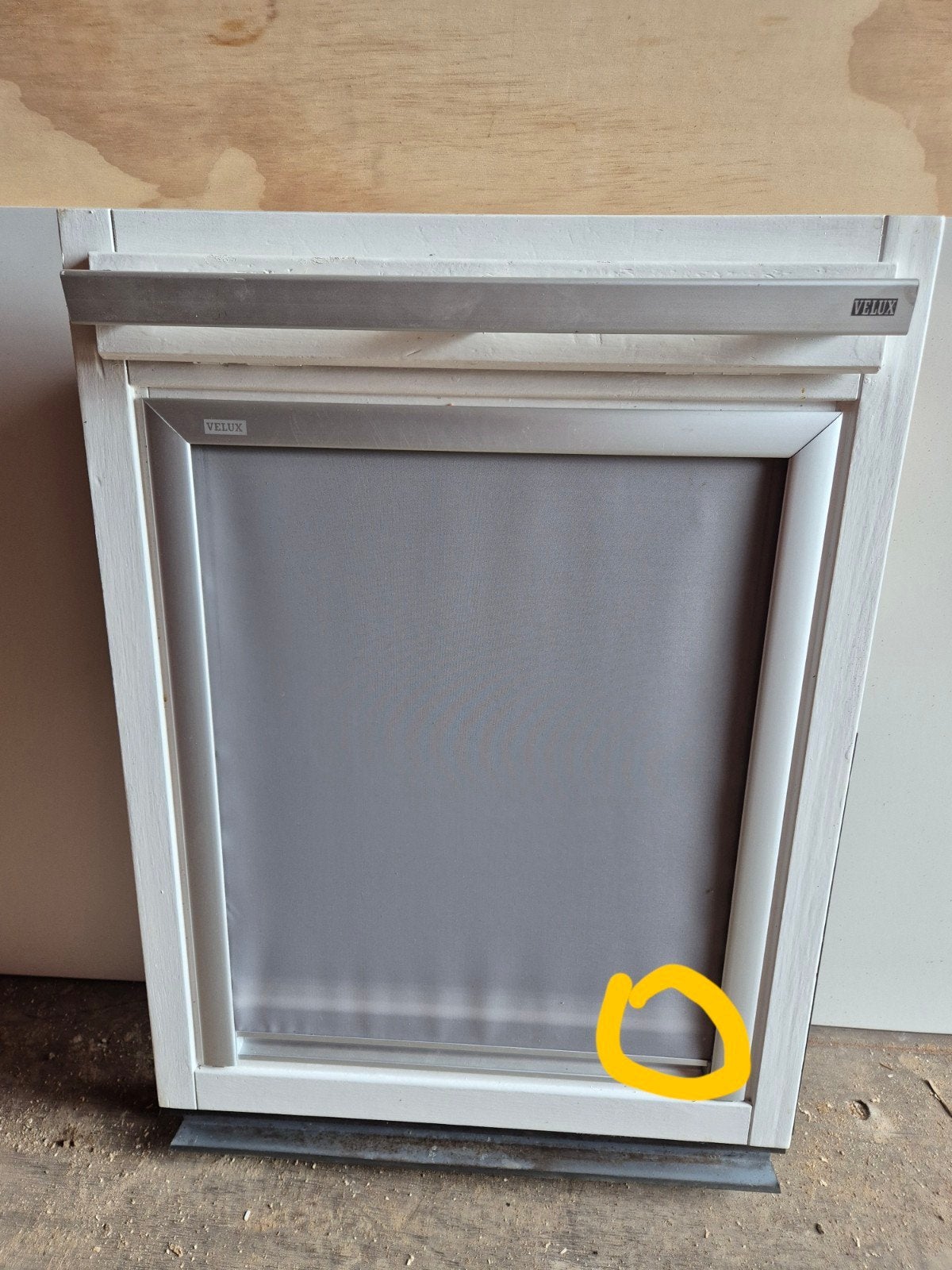 Velux verduisterend rolgordijn, Doe-het-zelf en Verbouw, Rolluiken, Ophalen of Verzenden, Grijs, Minder dan 100 cm, Minder dan 100 cm