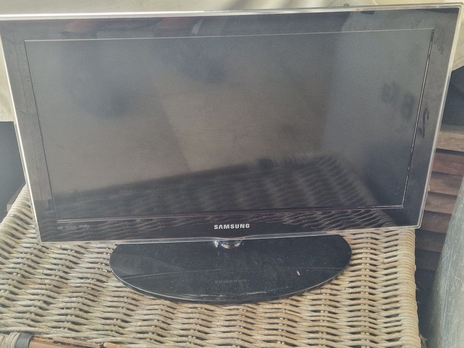 Samsung TV met afstandsbediening - Werkt naar behoren, Gebruikt, LCD, Ophalen of Verzenden, Samsung