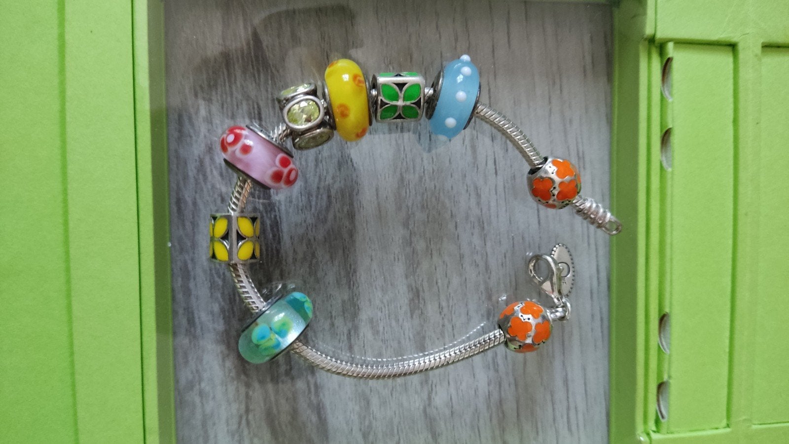bedelarmband, Sieraden, Tassen en Uiterlijk, Armbanden, Ophalen of Verzenden, Zo goed als nieuw, Met bedels of kralen
