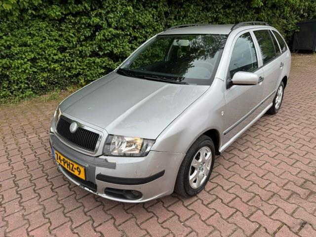 Skoda Fabia Combi 1.4-16v Spirit+ LPG-G3/APK (bj 2007), Auto's, 450 kg, Gebruikt, 4 cilinders, 49 €/maand