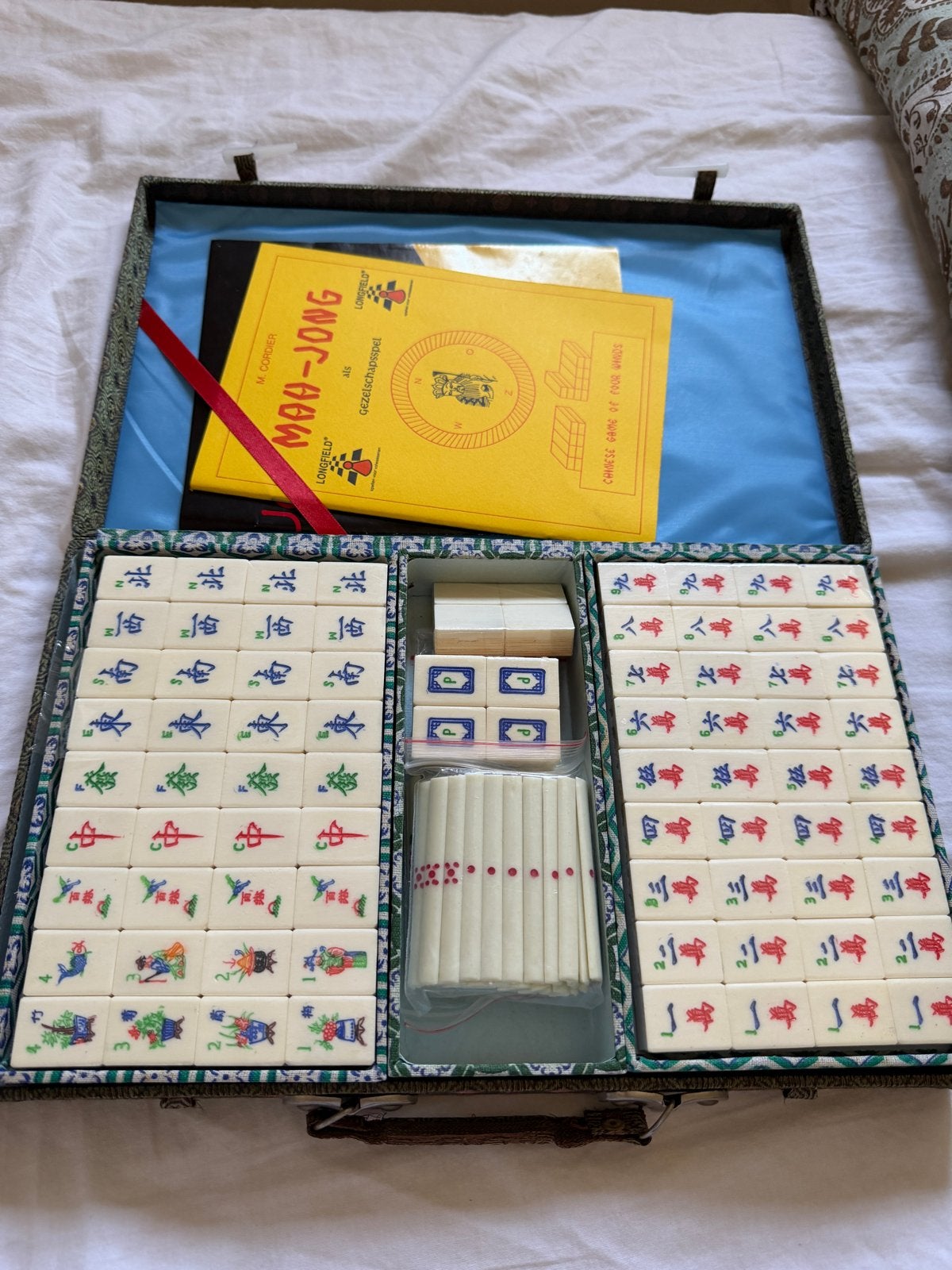 Compleet Mahjong Spel - Nieuw been bamboe majong, Drie of vier spelers, Ophalen of Verzenden, Nieuw