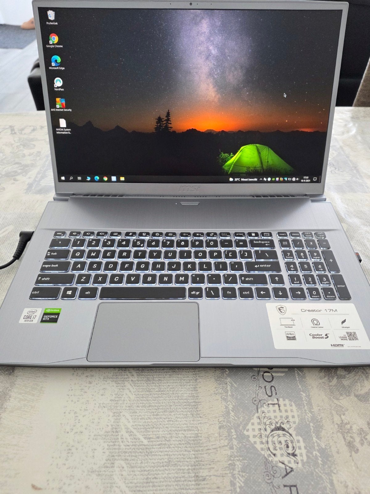 MSI Creator 17M A10SD-207NL Intel Core i7 BATTERIJ DEFECT !!, Ophalen, 2 tot 3 Ghz, Qwerty, 512 GB