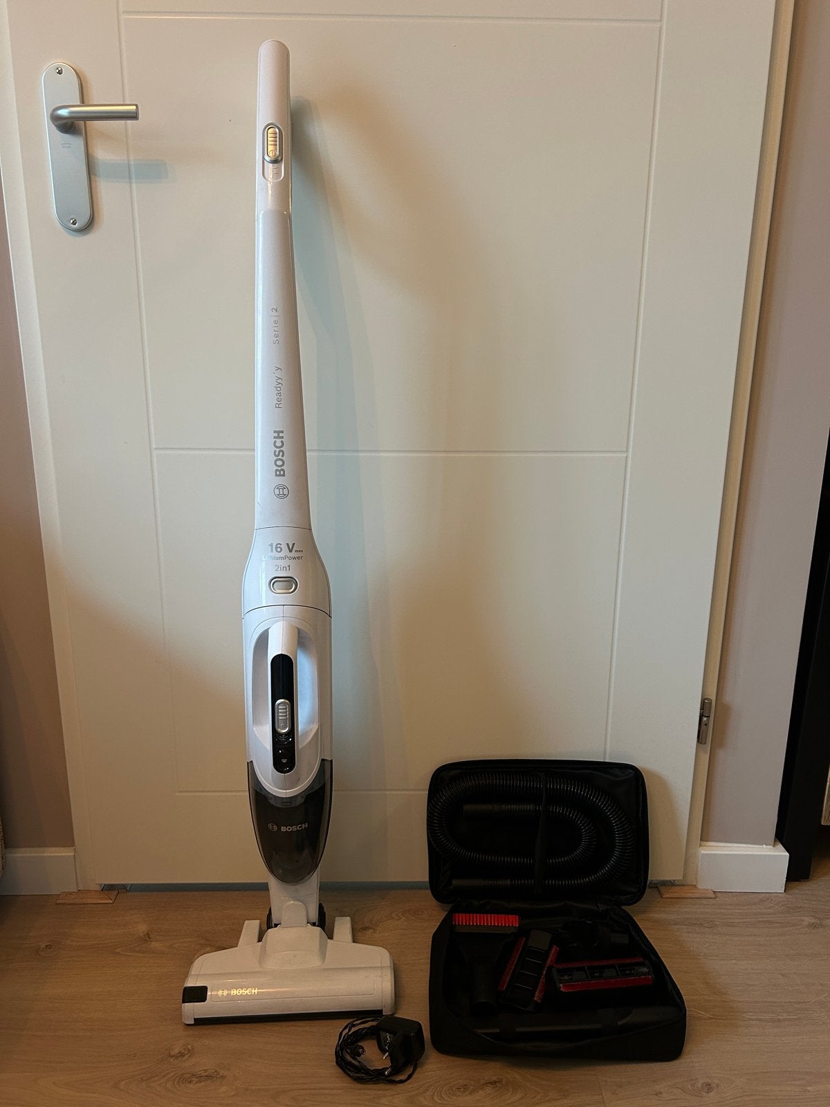 Bosch Steelstofzuiger Readyy'y Serie 2 (16Vmax 2in1), Witgoed en Apparatuur, Stofzuigers, Ophalen, Gebruikt, Bosch, Draadloos