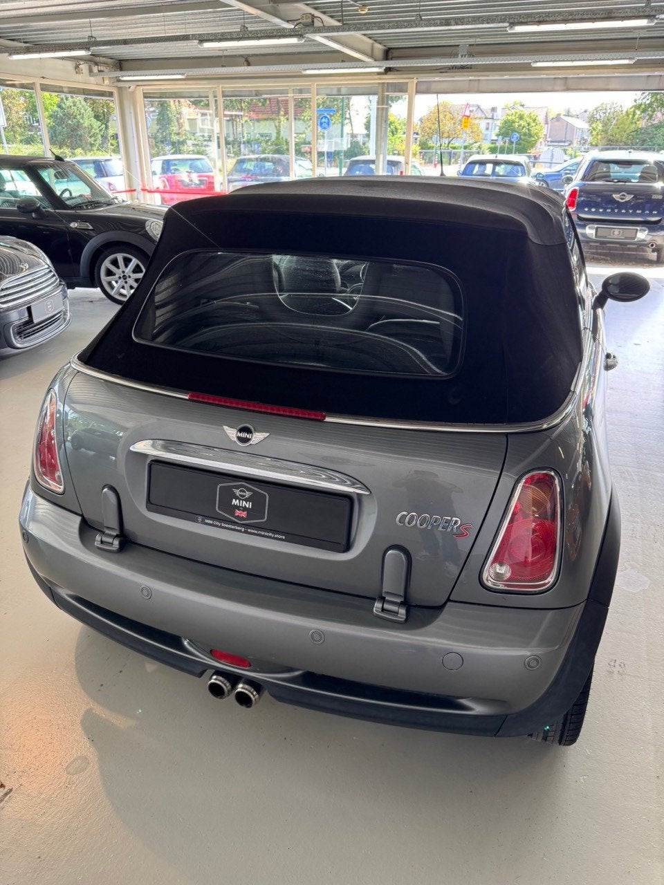 Mini Cabrio 1.6 Cooper S, Auto's, Voorwielaandrijving, Gebruikt, Zwart, 4 cilinders