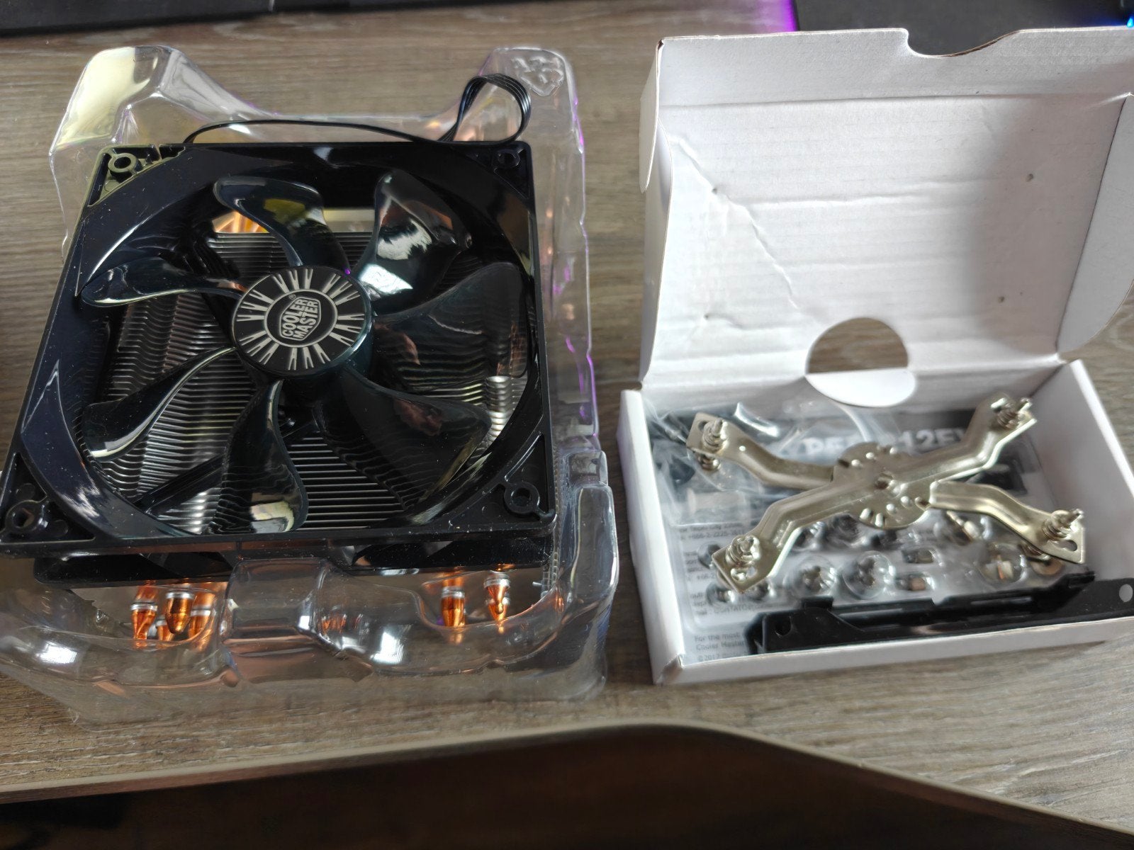 Cooler Master Hyper 212 Black Edition CPU Koeler, Ophalen of Verzenden, Zo goed als nieuw, Luchtkoeling