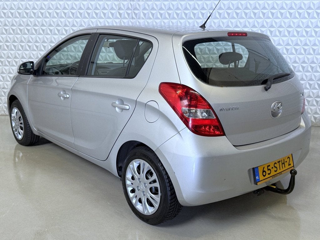 Hyundai I20 1.2i i-Motion AIRCO / APK én TREKHAAK (2011), Euro 5, 450 kg, Gebruikt, 31 €/maand