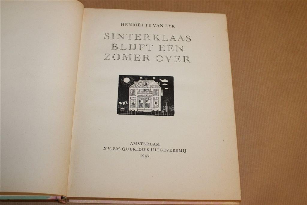 Sinterklaas Blijft een Zomer Over — Querido 1948, Boeken, Ophalen of Verzenden, Gelezen