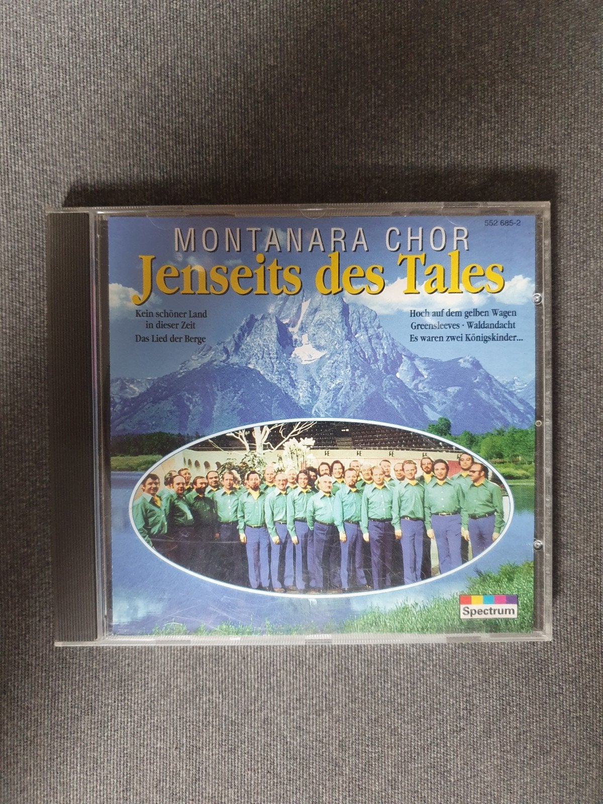 Montanara Chor - Jenseits des Tales CD, Ophalen of Verzenden, Zo goed als nieuw, Album, Inclusief doosje