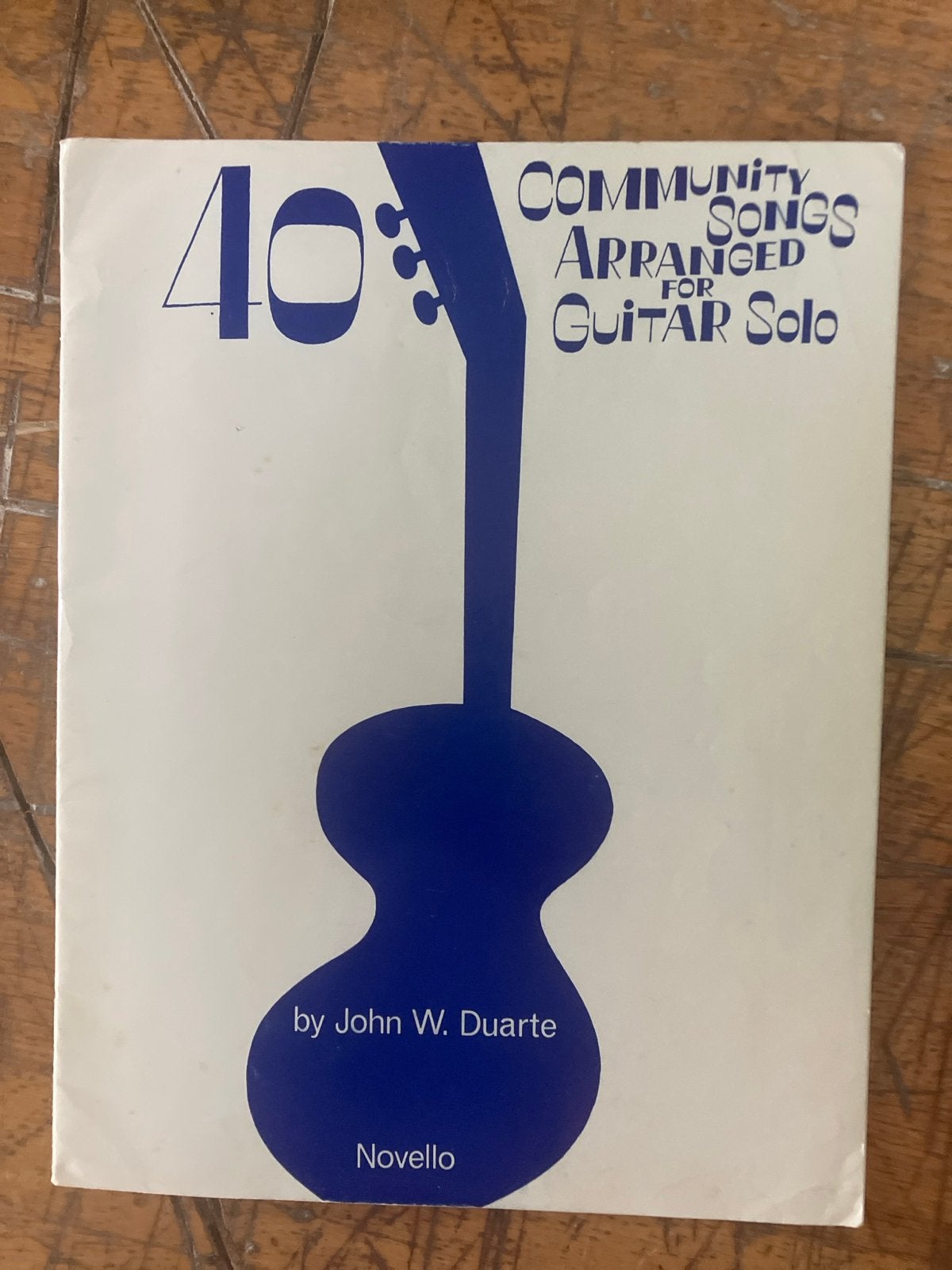 40 Community Songs Arranged for Guitar Solo - John W. Duarte, Ophalen of Verzenden, Thema, Populair, Gitaar