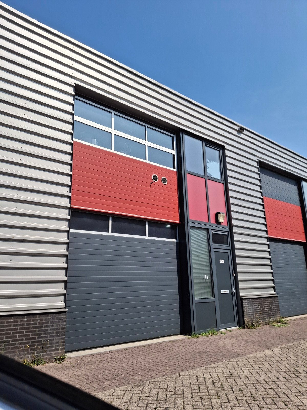 Bedrijfsunit te huur in Aalsmeer van 160m2, 160 m², Huur, Bedrijfsruimte