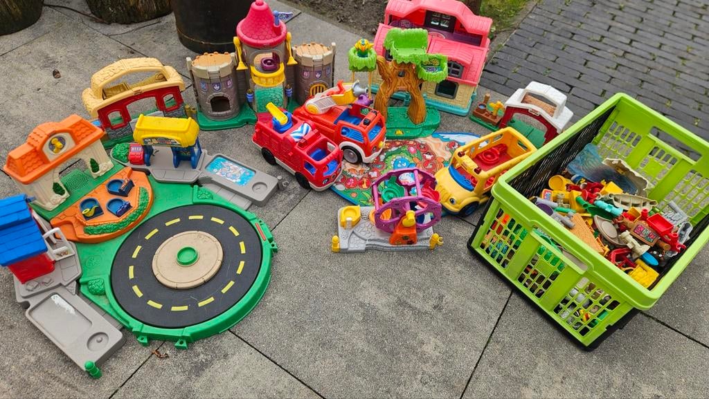 Little People dorp met kasteel, dierentuin en meer, Ophalen of Verzenden