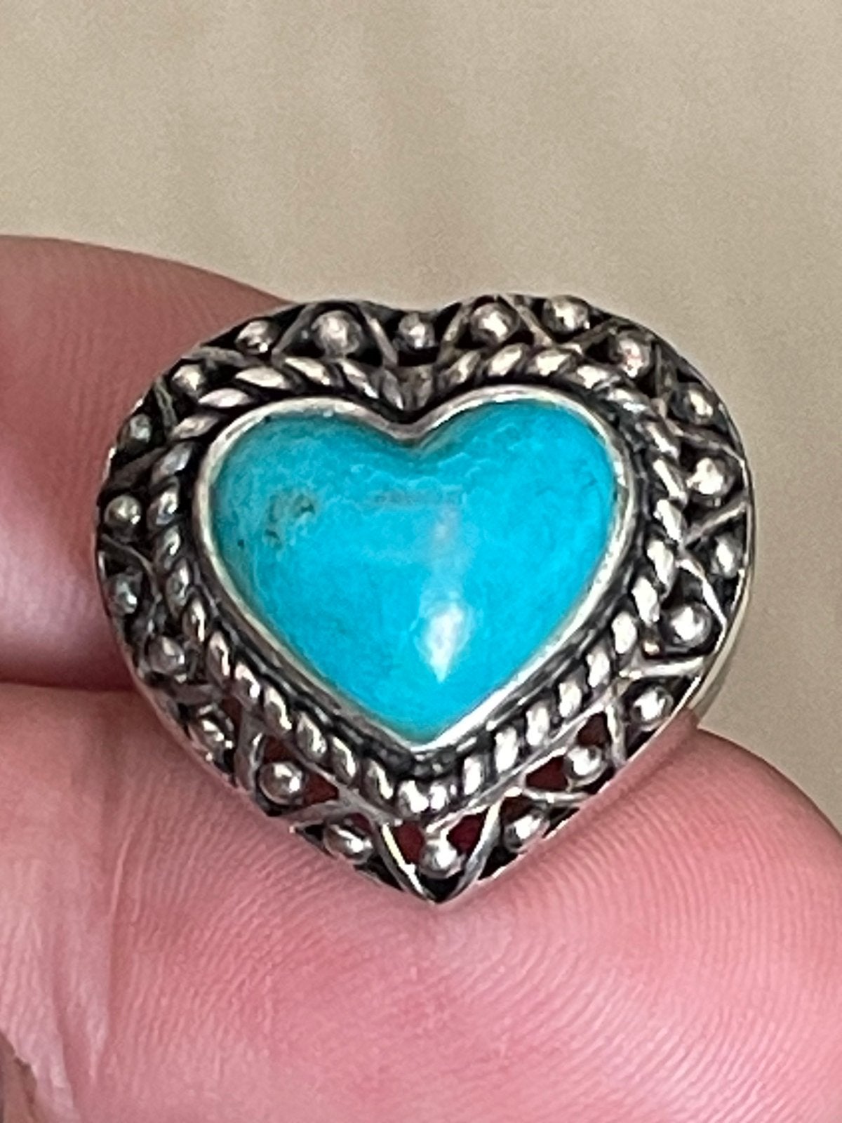 Prachtige zilveren vintagering met hart van echte turkooise