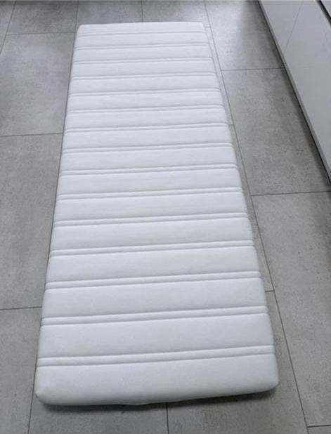 Ikea Malvik Matras 80x200 - Stevig en Comfortabel, Ophalen, Eenpersoons, Zo goed als nieuw, 80 cm