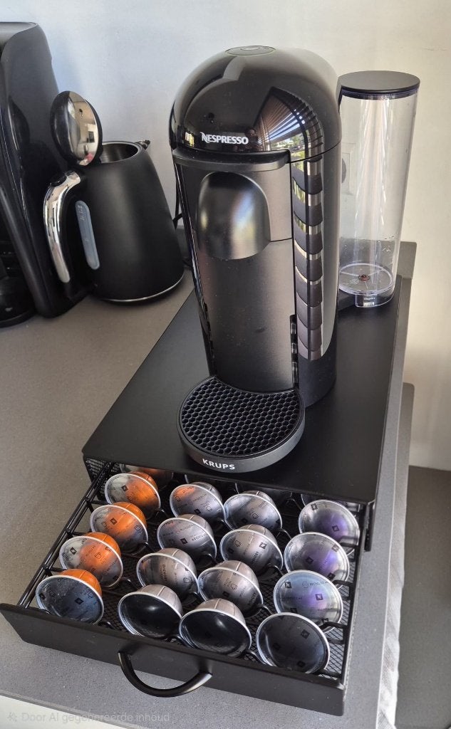Nespresso Krups XN903810 Vertu, incl 30 cups en cuplade, Witgoed en Apparatuur, Ophalen, Koffiemachine, Zo goed als nieuw, Koffiepads en cups