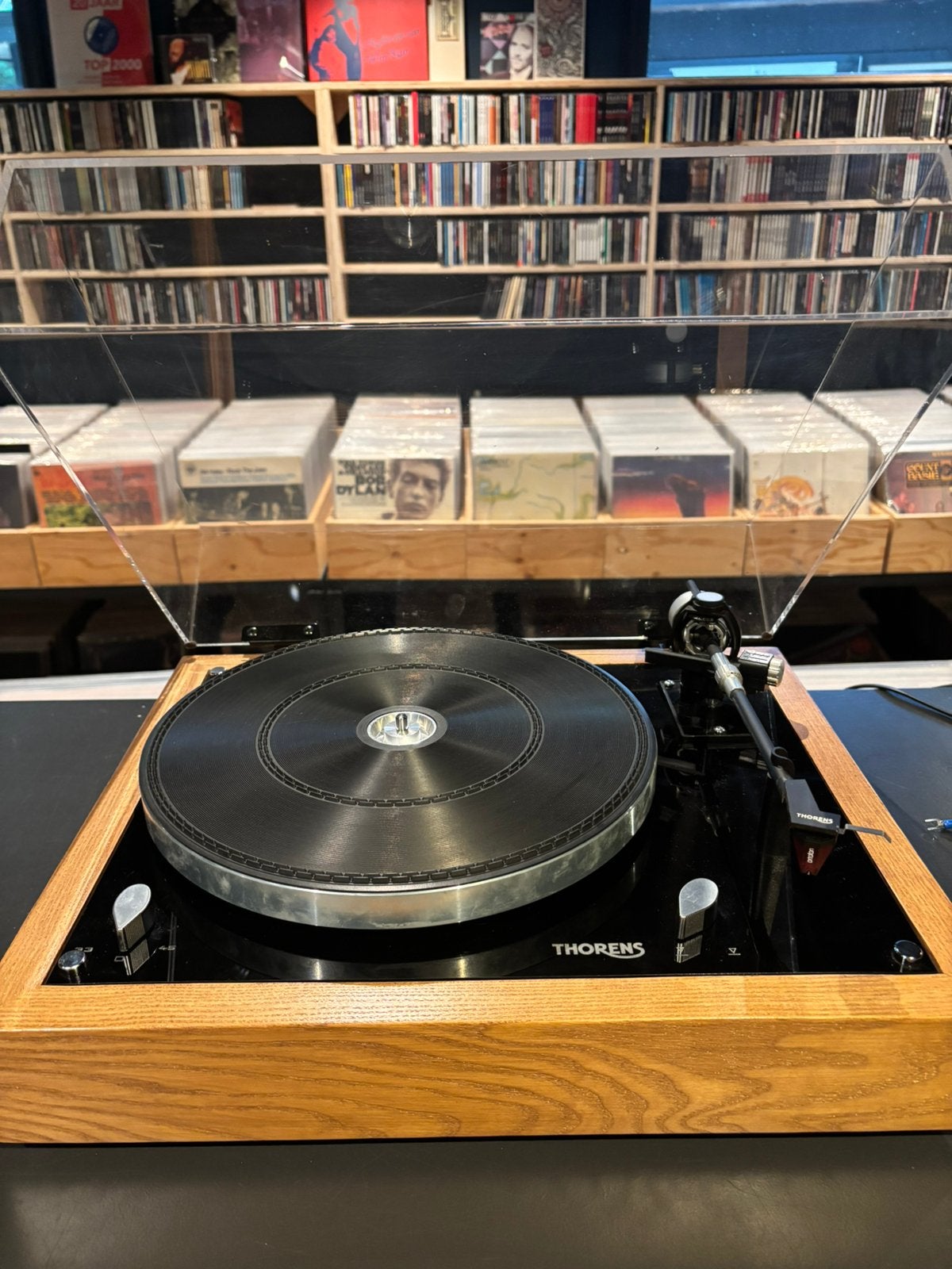 Thorens TD145 MK2, Ophalen, Zo goed als nieuw, Thorens