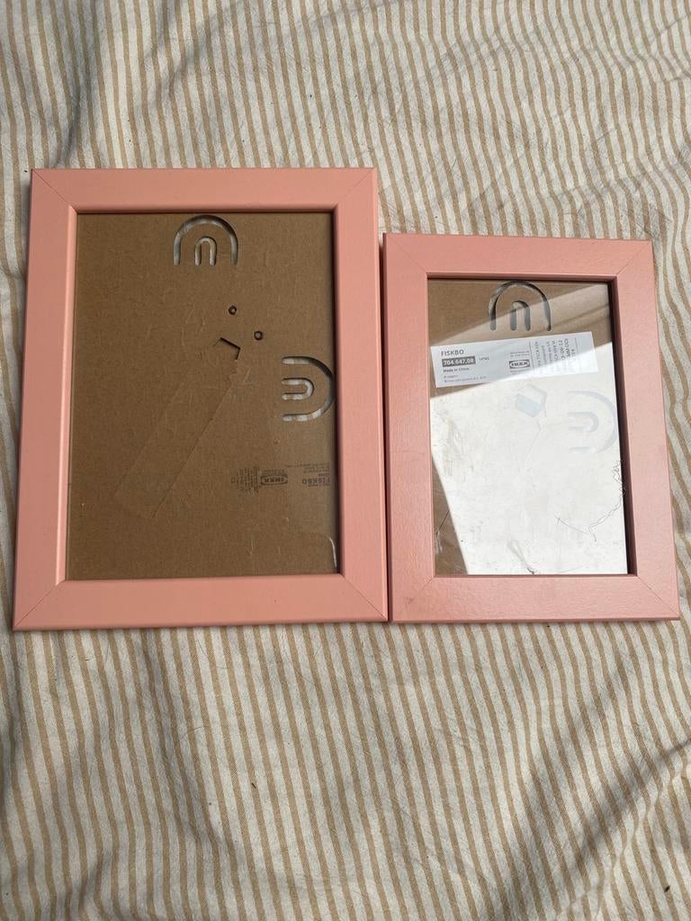 2 roze IKEA FISKBO fotolijstjes, Audio, Tv en Foto, Fotografie | Fotolijsten, Ophalen of Verzenden, Gebruikt