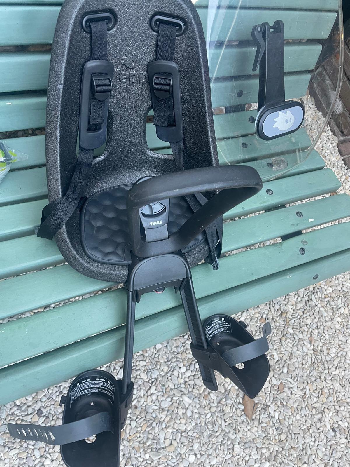 Thule yepp nexxt mini incl windscherm, Fietsen en Brommers, Fietsaccessoires | Fietsstoeltjes, Ophalen of Verzenden, Zo goed als nieuw
