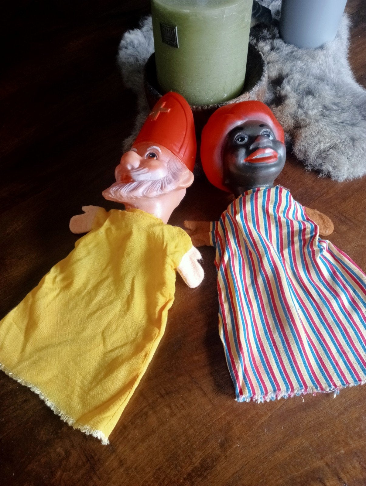 Sinterklaas en Zwarte Piet ..handpoppen...oudjes, Diversen, Sinterklaas, Ophalen of Verzenden