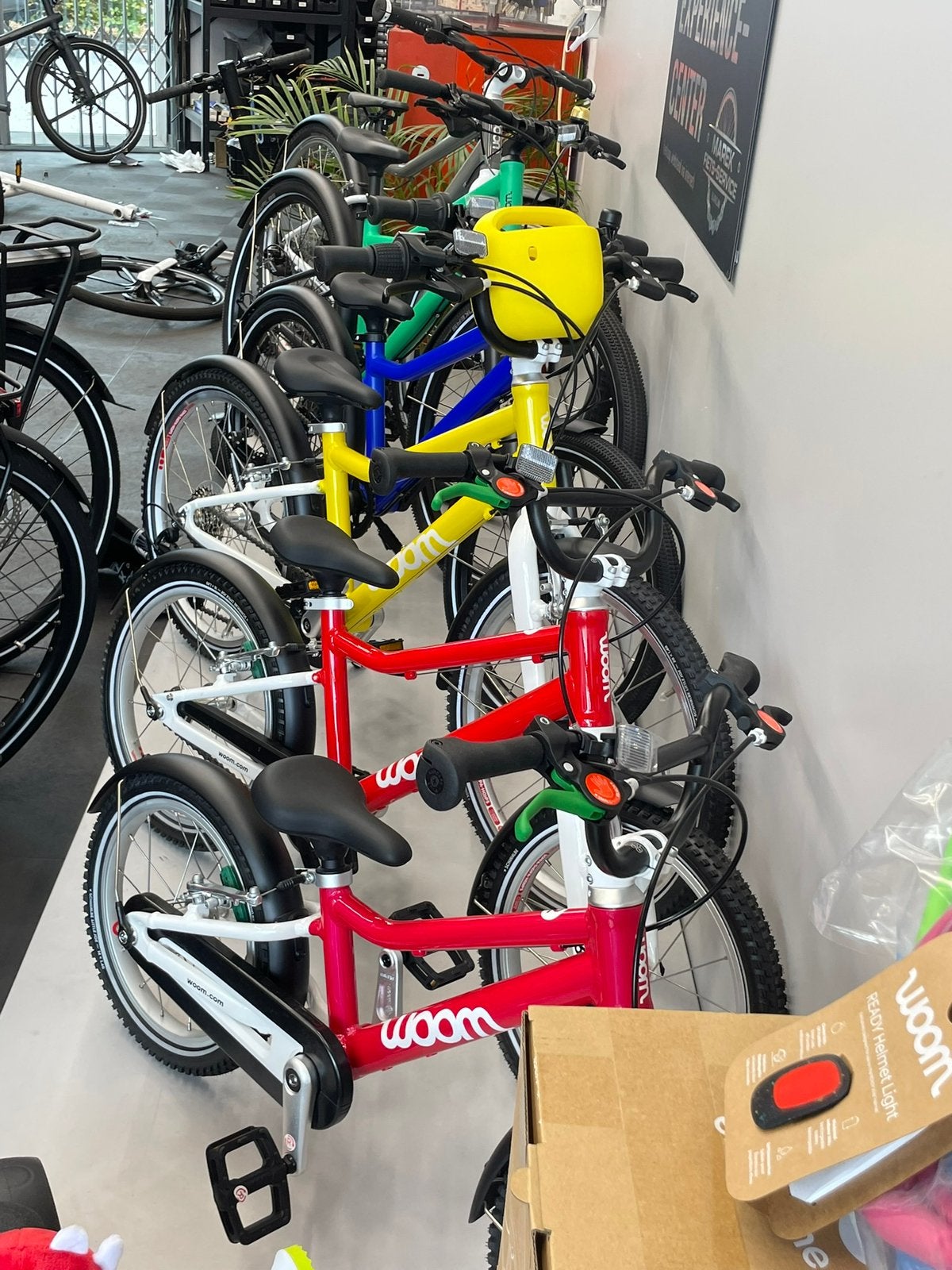 Woom kinderfietsen alle maten voorradig, Fietsen en Brommers, Fietsen | Kinderfietsjes, Ophalen, Zo goed als nieuw, Minder dan 16 inch