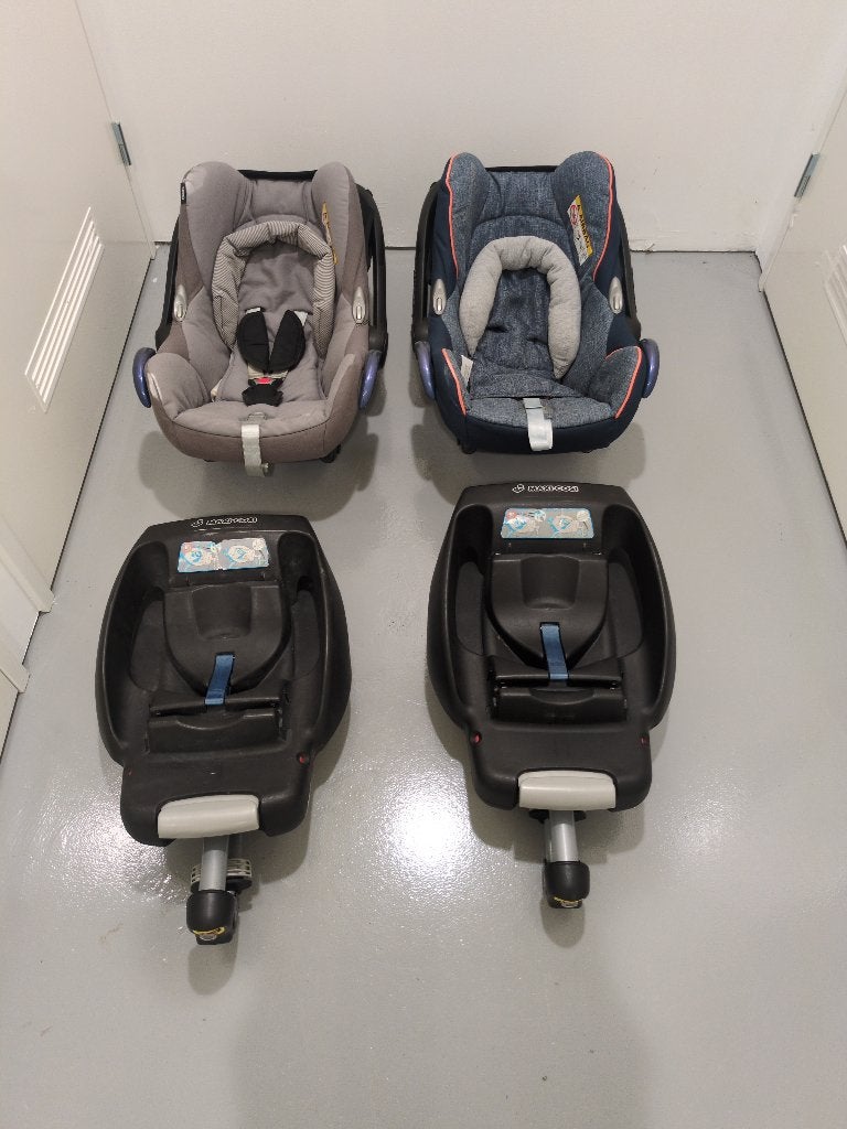 2x Autostoeltje 0-1,5 jaar + baseplate Isofix, Kinderen en Baby's, Autostoeltjes, Gebruikt, Isofix, Ophalen, 0 t/m 10 kg