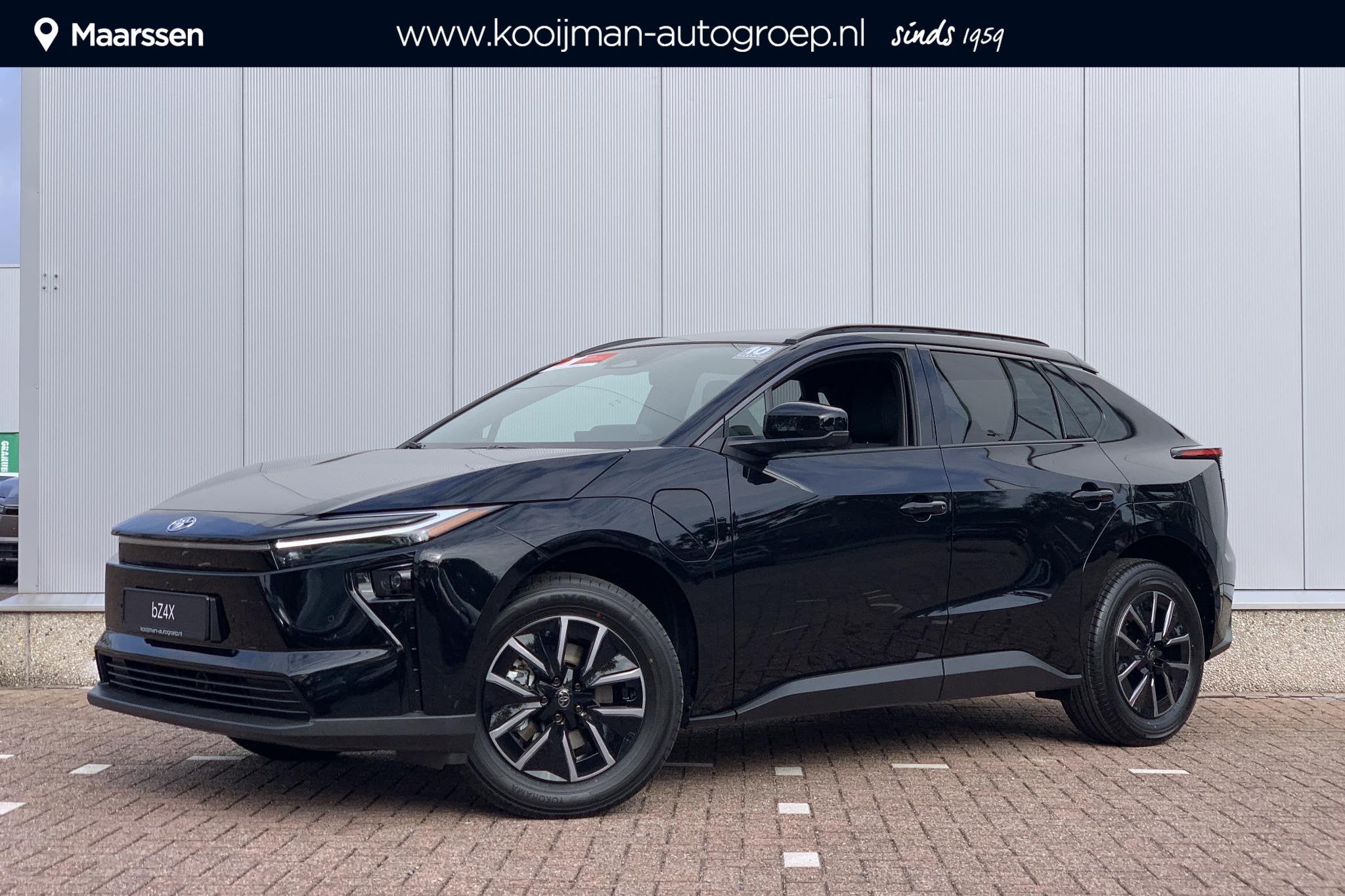 Toyota bZ4X Dynamic 73 kWh / Uit Voorraad leverbaar! / Nu me, Auto's, Zwart, Leder en Stof, Zwart, SUV of Terreinwagen