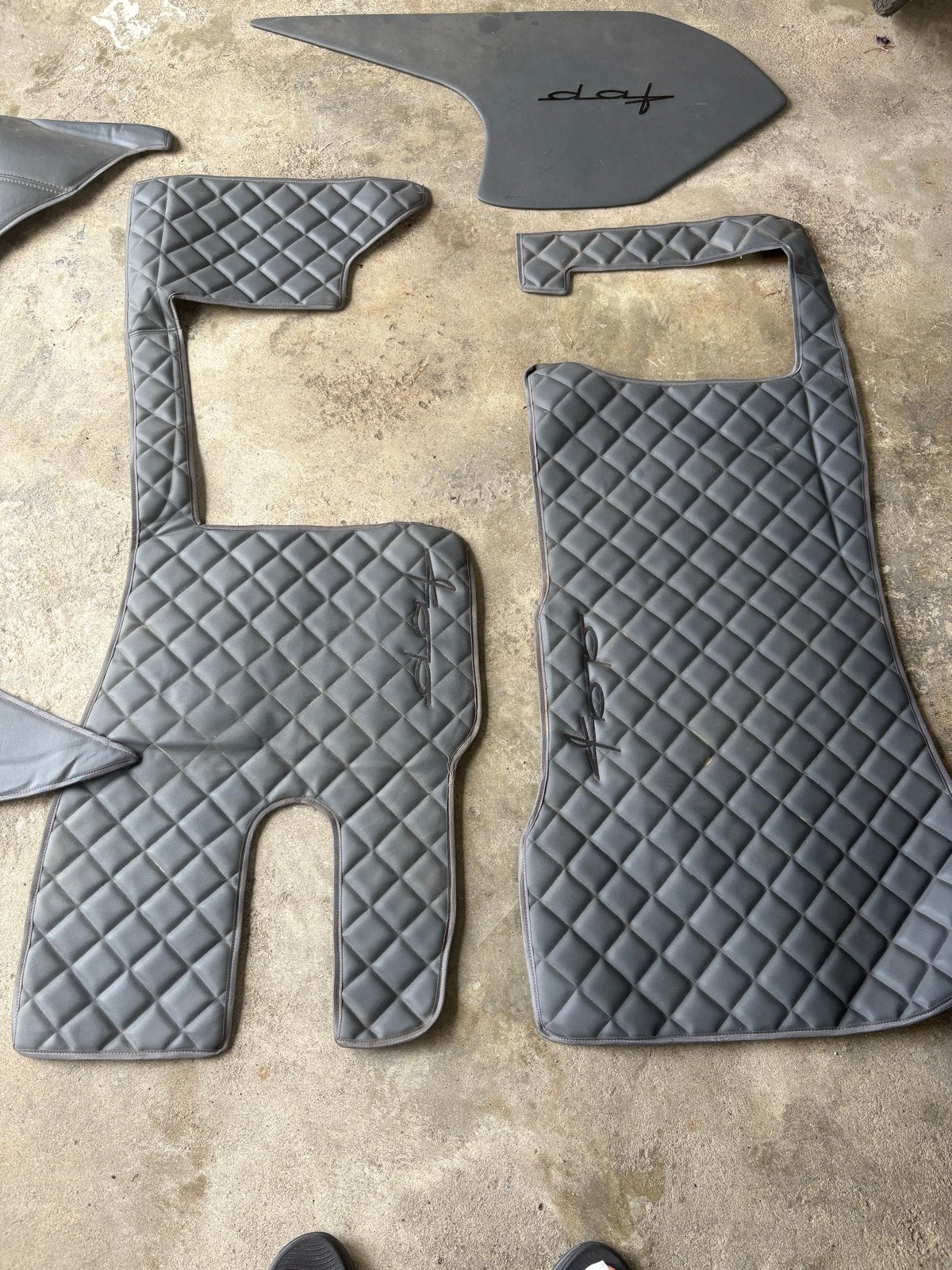 DAF Truck Interieur Matten Set - Grijs, Gebruikt, Ophalen of Verzenden, Gebruikt, Overige automerken