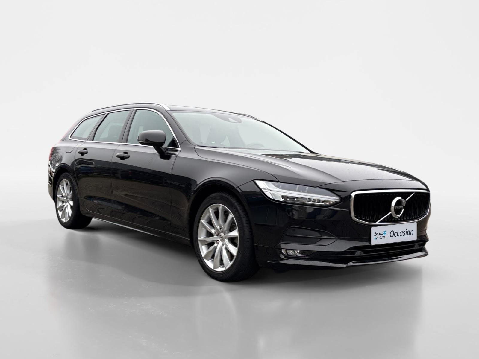 Volvo V90 2.0 T4 Momentum | LEDER | CAMERA | TREKHAAK | DEAL, Auto's, Volvo, 12 maanden, 15 km/l, Euro 6, 93 €/maand