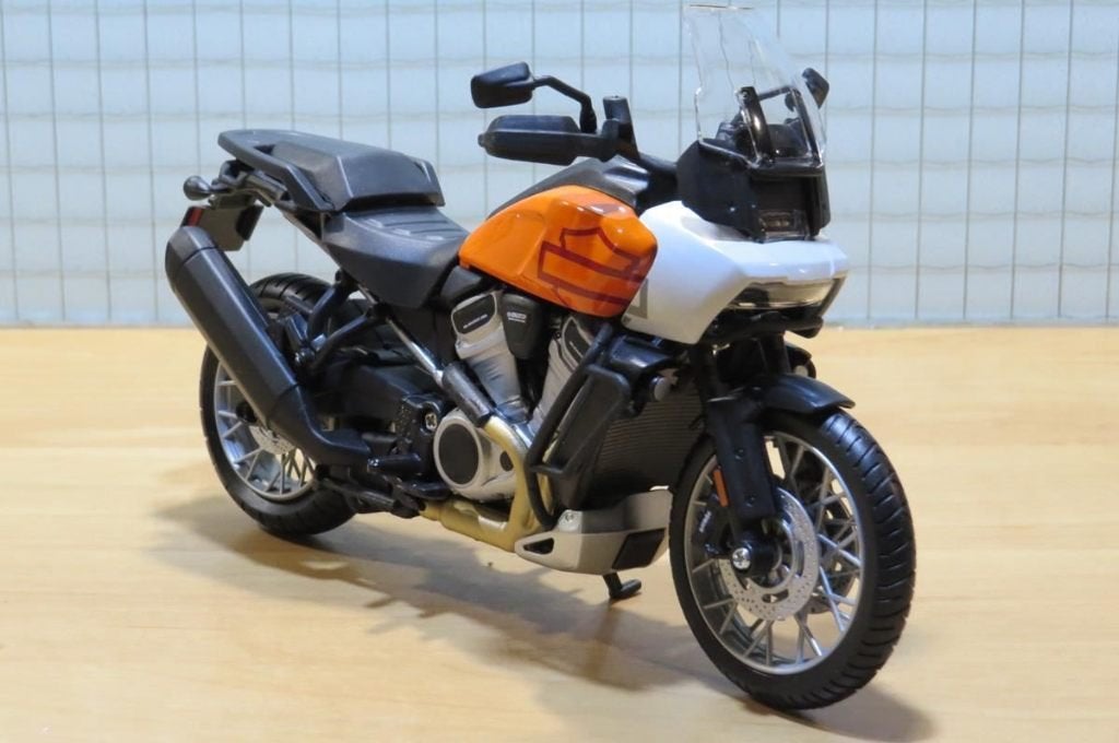 Harley Davidson PAN AMERICA 1250 1:12 32338, MayCheong, Nieuw, Ophalen of Verzenden, 1:9 t/m 1:12
