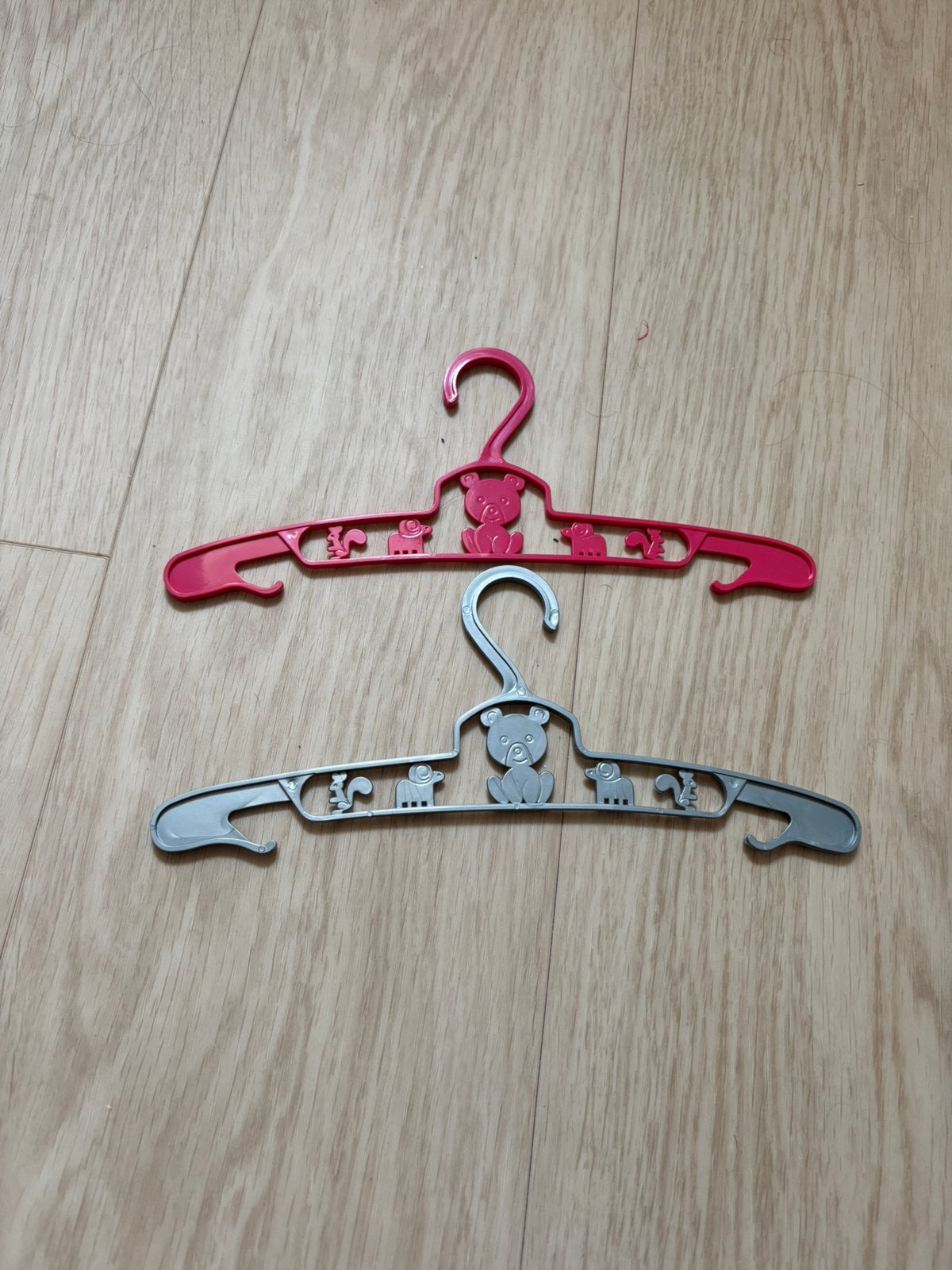 Baby kledinghangers, Ophalen, Zo goed als nieuw, Jongetje of Meisje